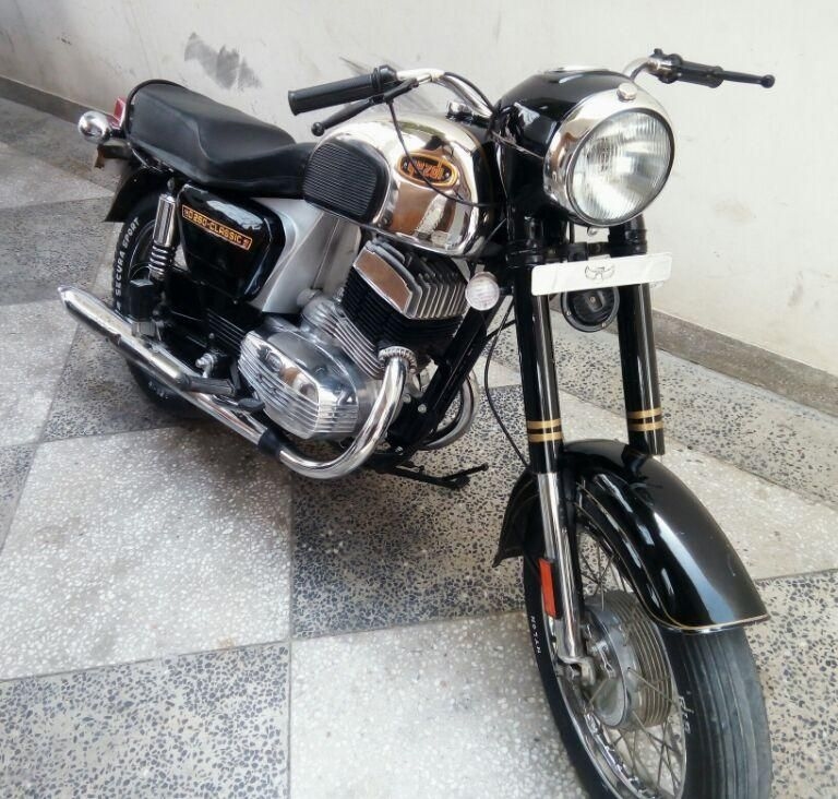 Ideal Jawa Yezdi Classic Vintage Bike For Sale In Meerut Id 1415662576 Droom