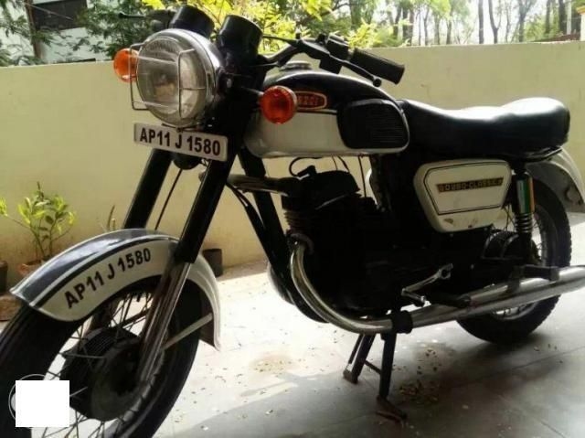 Ideal Jawa Yezdi Roadking Vintage Bike For Sale In Hyderabad Id 1415894538 Droom
