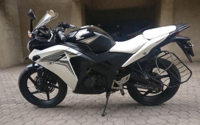 honda cbr 150r side panel price