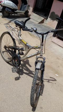 hercules roadeo a50 large