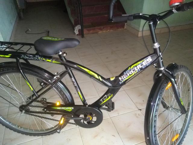 4 Used Hercules Turbodrive Bicycle 2016 