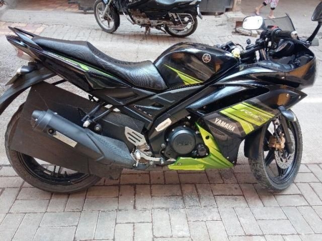 yamaha r15s side panel price