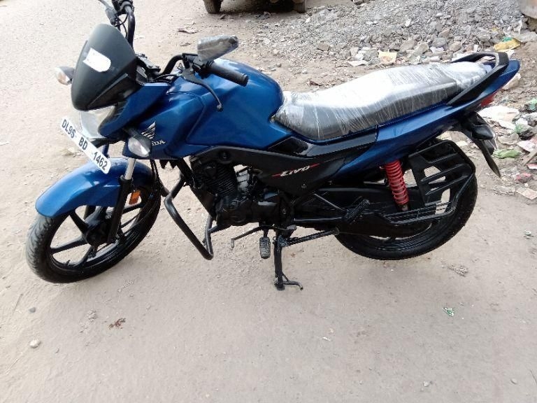 honda livo tank side panel price