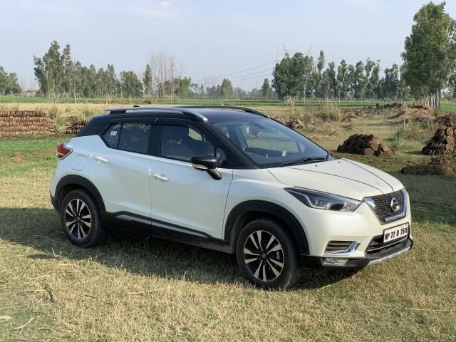 buy used nissan kicks