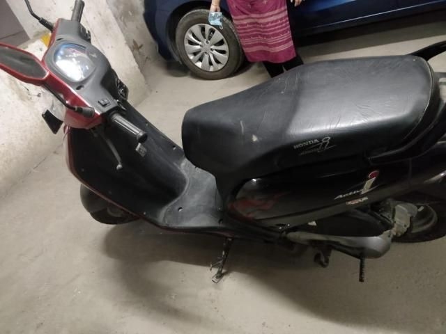 2nd hand activa scooty price