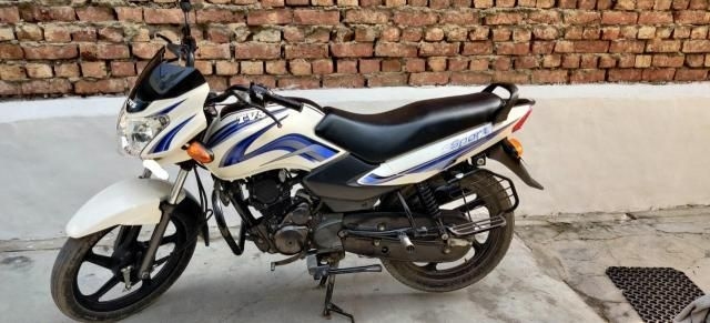 tvs star sport on road price