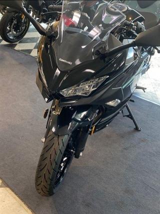 pic 2017 Kawasaki Ninja 300 Abs Value orange book value